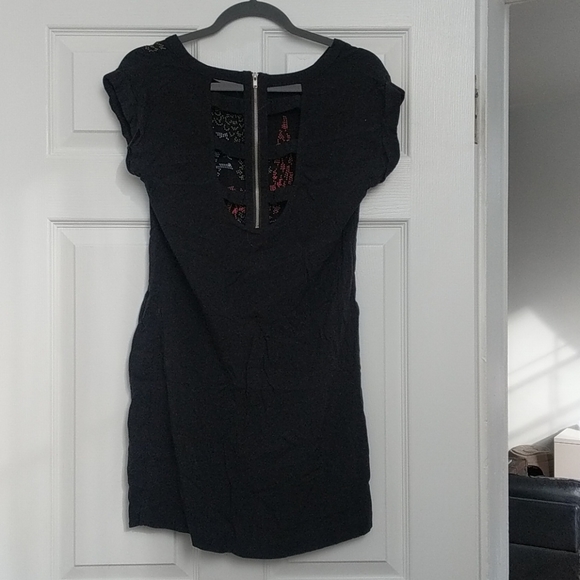 Black mini dress. - Picture 3 of 4